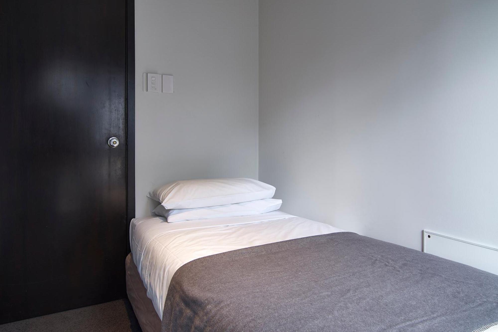 Hotel Carlton Mill Крайстчёрч Экстерьер фото
