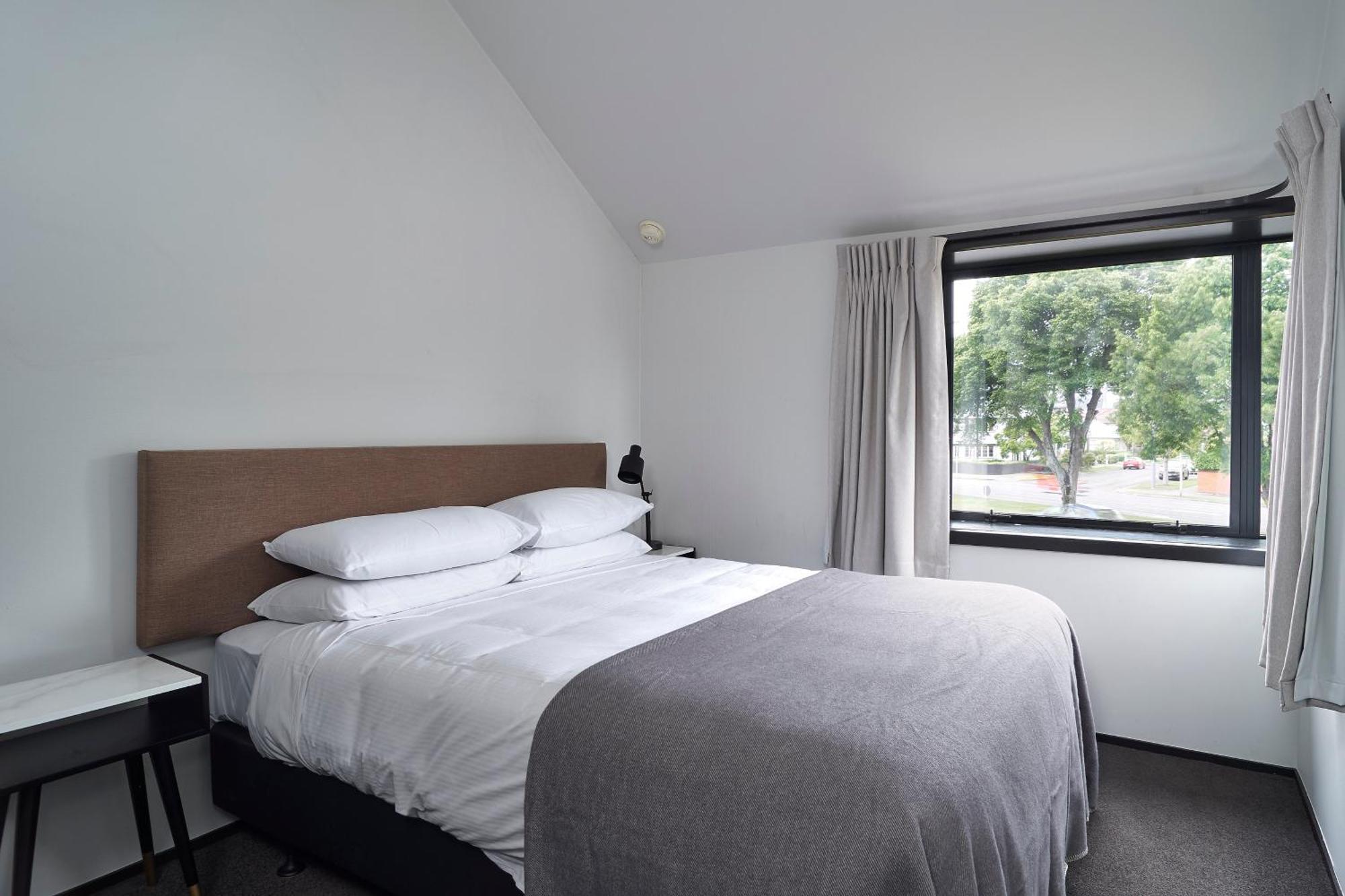 Hotel Carlton Mill Крайстчёрч Экстерьер фото